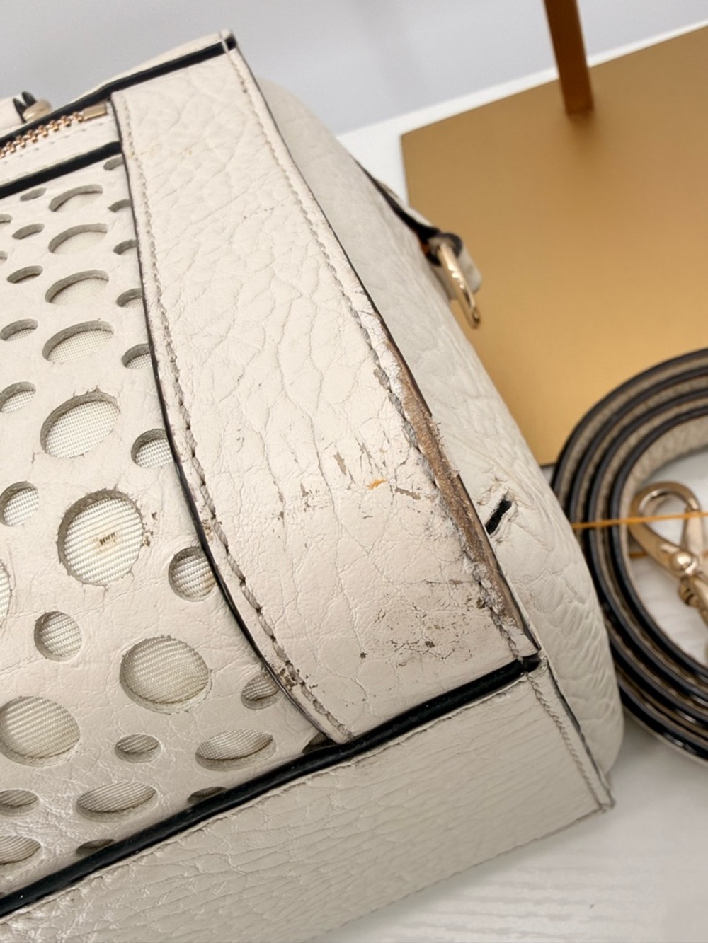 Kate Spade Perri Lane Bubbles Romy Cream Satchel Leather Crossbody Bag - Picture 10 of 15